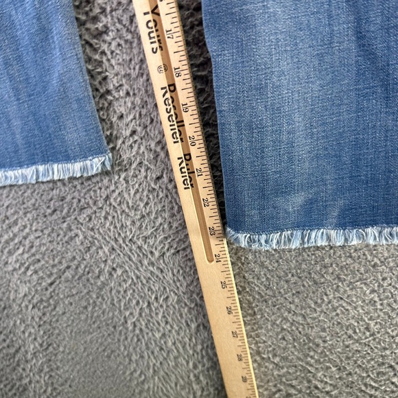 Chico's So Slimming Jeans Womens 14 Cotton Denim Cropped Straight Faded Slim Fit - Picture 9 of 11